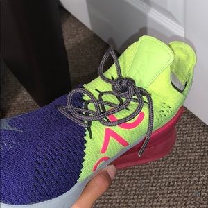 nike air 270s